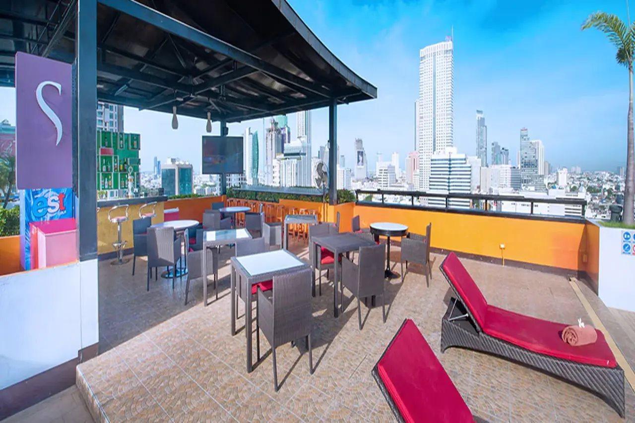 Furama Silom Hotel Бангкок Экстерьер фото