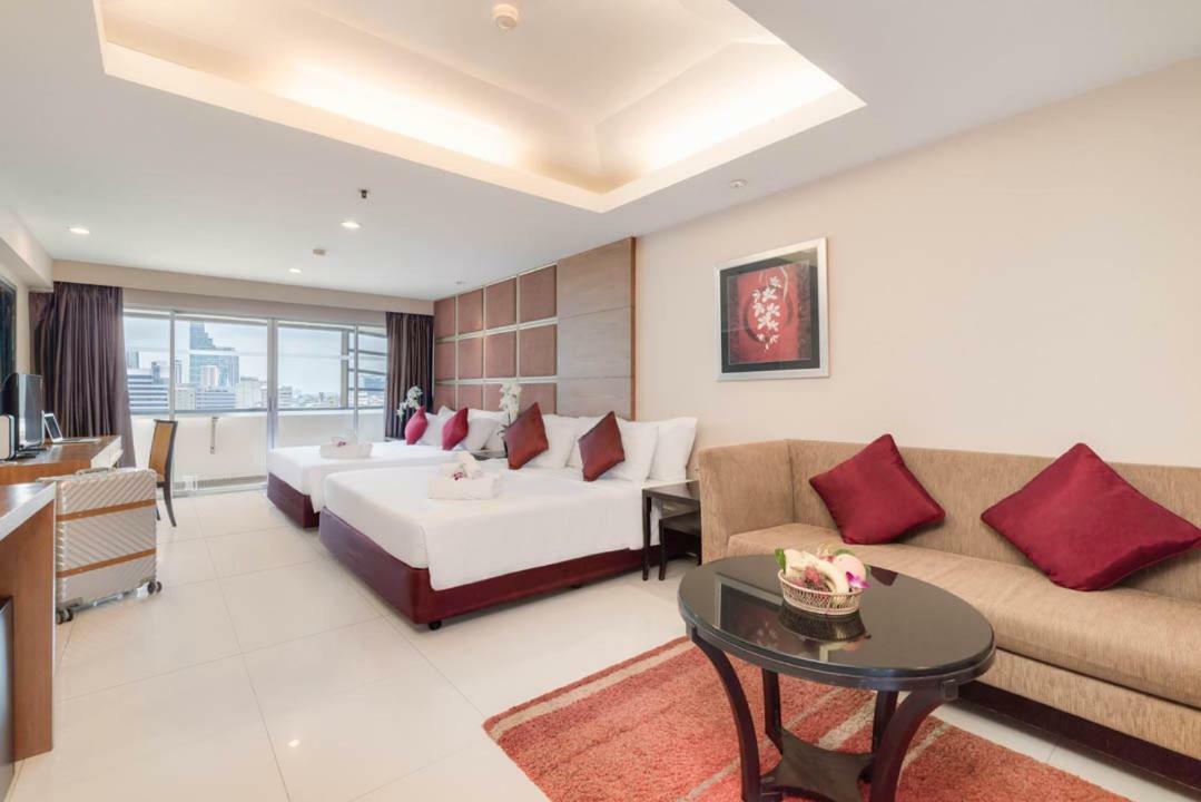 Furama Silom Hotel Бангкок Экстерьер фото